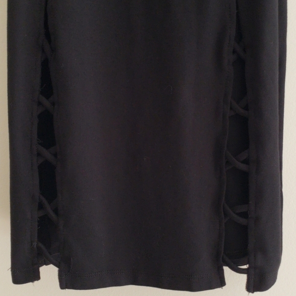 REVAMPED - Women's Dress (LBD) - Picture 7 of 7